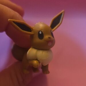1/5$ 4/15$ Pokemon Eevee Toy - Brown and Cream